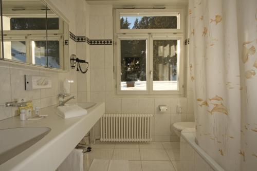 Esplanade Swiss Quality Hotel Davos Zimmer foto